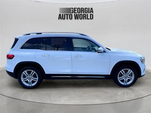Used 2021 Mercedes-Benz GLB 250 4MATIC image 6