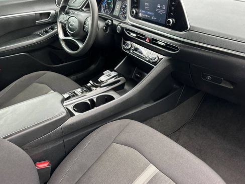 Used 2023 Hyundai Sonata Blue FWD image 16
