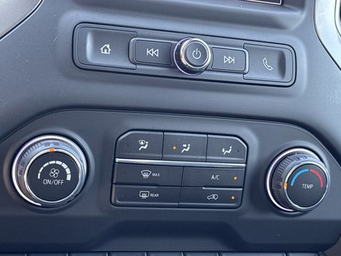 New 2026 Chevrolet Silverado 1500 Custom Trail Boss w/ LPO, Dark Essentials Package AWD/4WD image 32