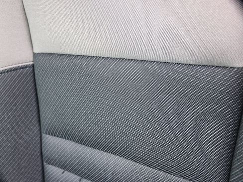 Certified 2025 Honda Prologue EX image 24