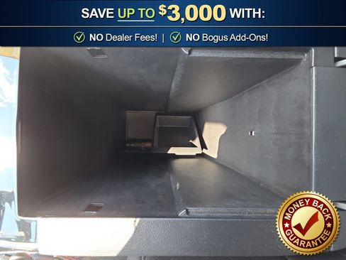 Used 2025 Chevrolet Equinox LT w/ Convenience Package II FWD image 30