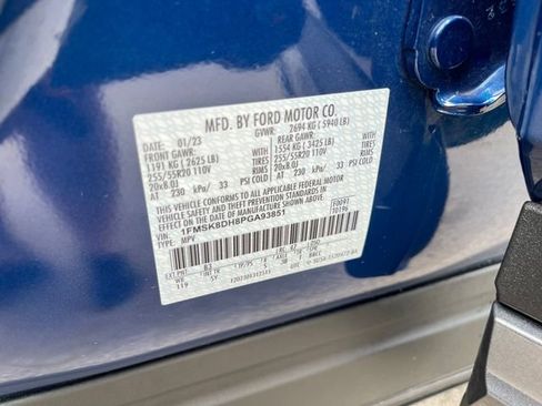 Used 2023 Ford Explorer XLT w/ Equipment Group 202A AWD/4WD image 25
