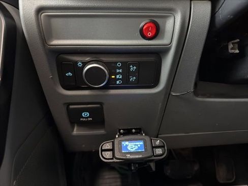 Used 2021 Ford F150 XL image 21