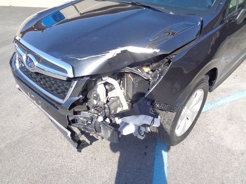 Used 2015 Subaru Forester 2.5i Premium image 2