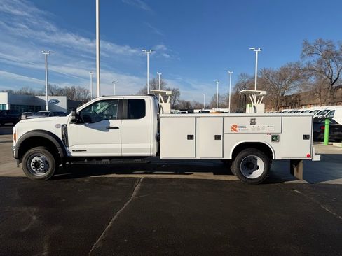 New 2026 Ford F550 4x4 Supercab Super Duty image 10