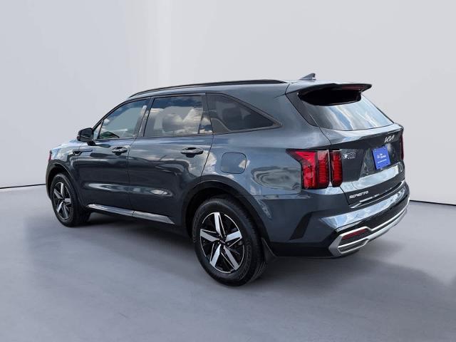 Used 2023 Kia Sorento S FWD image 3