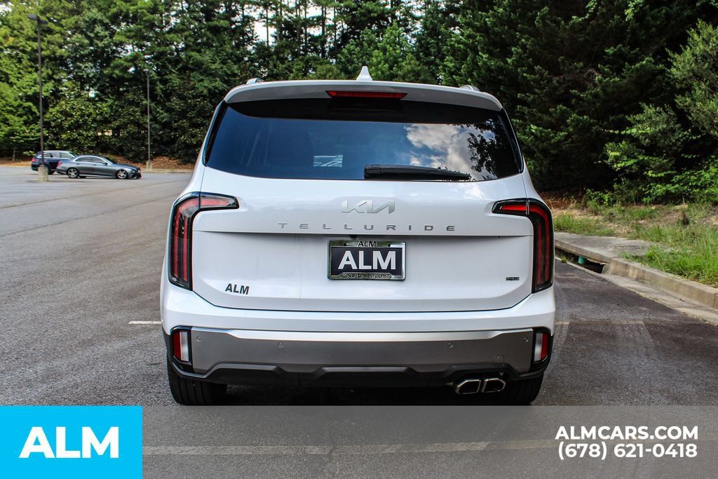 Used 2025 Kia Telluride EX AWD/4WD image 8