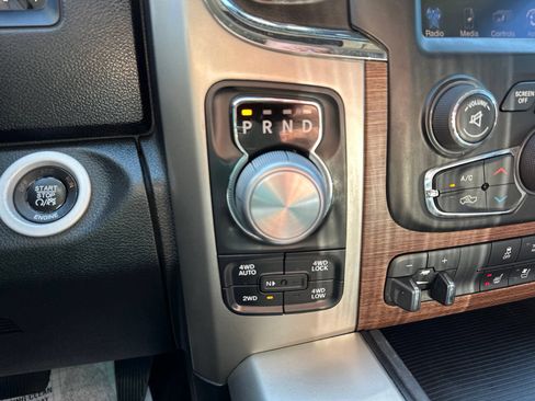 Used 2015 RAM 1500 Laramie w/ Convenience Group AWD/4WD image 63
