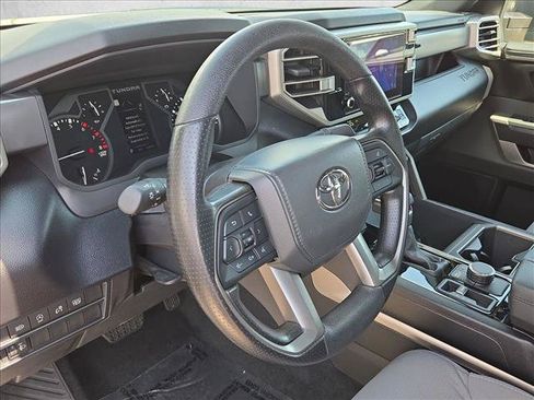 Used 2025 Toyota Tundra SR5 AWD/4WD image 10