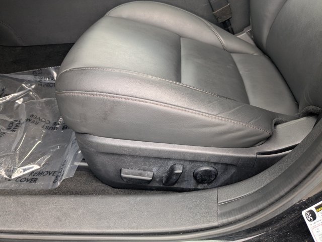 Used 2024 MAZDA MAZDA3 s FWD image 17