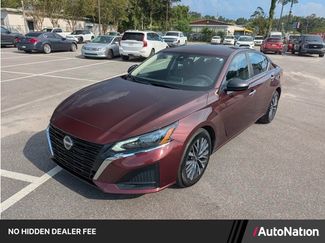 Used 2025 Nissan Altima 2.5 SV FWD video 1