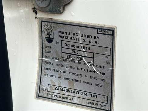 Used 2015 Maserati GranTurismo MC image 31