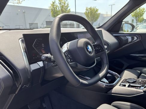 Used 2026 BMW X3 xDrive30 w/ Convenience Package AWD/4WD image 17