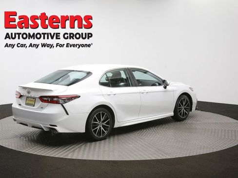 Used 2023 Toyota Camry SE image 35