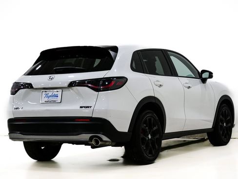 Used 2024 Honda HR-V Sport image 6