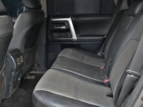 Used 2021 Toyota 4Runner SR5 Premium image 10