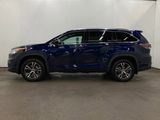 Used 2016 Toyota Highlander XLE image 2