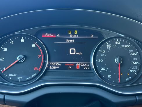 Used 2023 Audi Q5 2.0T Premium w/ Convenience Package AWD/4WD image 20