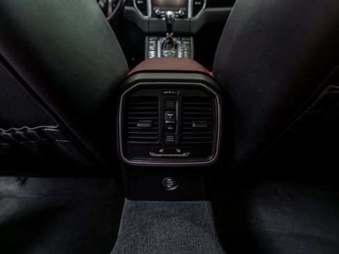 Used 2017 Porsche Macan GTS image 61