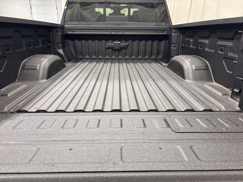 New 2026 Chevrolet Silverado 2500 LTZ w/ LTZ Plus Package AWD/4WD image 18