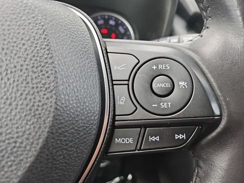 Used 2019 Toyota RAV4 XLE Premium w/ All Weather Liner Package AWD/4WD image 28