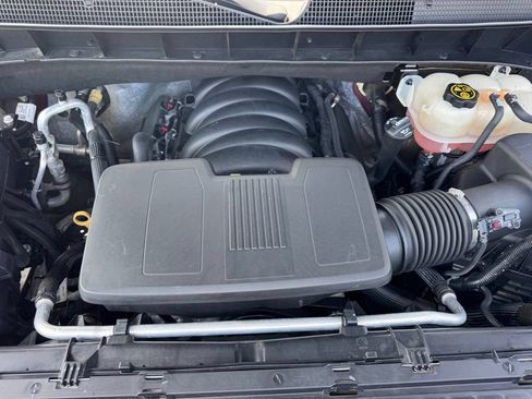 Used 2019 Chevrolet Silverado 1500 LT Trail Boss AWD/4WD image 34