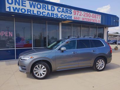 Used 2017 Volvo XC90 T6 Momentum w/ Vision Package