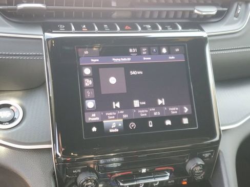 New 2025 Jeep Grand Cherokee Laredo X RWD image 22