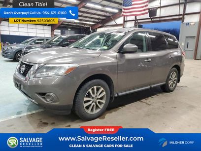 Used 2014 Nissan Pathfinder S