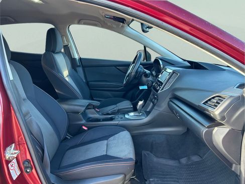 Used 2019 Subaru Crosstrek 2.0i Premium AWD/4WD image 12