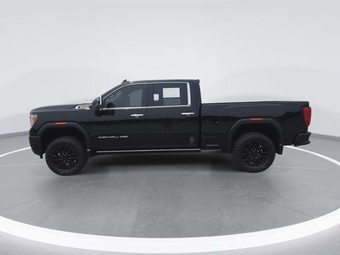 Used 2021 GMC Sierra 2500 Denali w/ Denali Black Diamond Edition AWD/4WD image 6