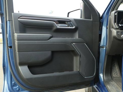 Used 2024 GMC Sierra 1500 SLT image 24