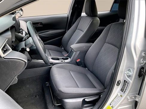 Used 2024 Toyota Corolla LE image 18