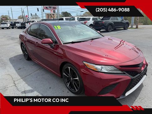 Used 2018 Toyota Camry XSE w/ Audio Package image 1