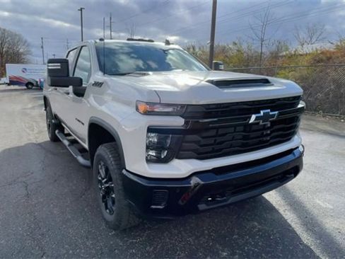 New 2026 Chevrolet Silverado 2500 Custom w/ Custom Value Package image 4