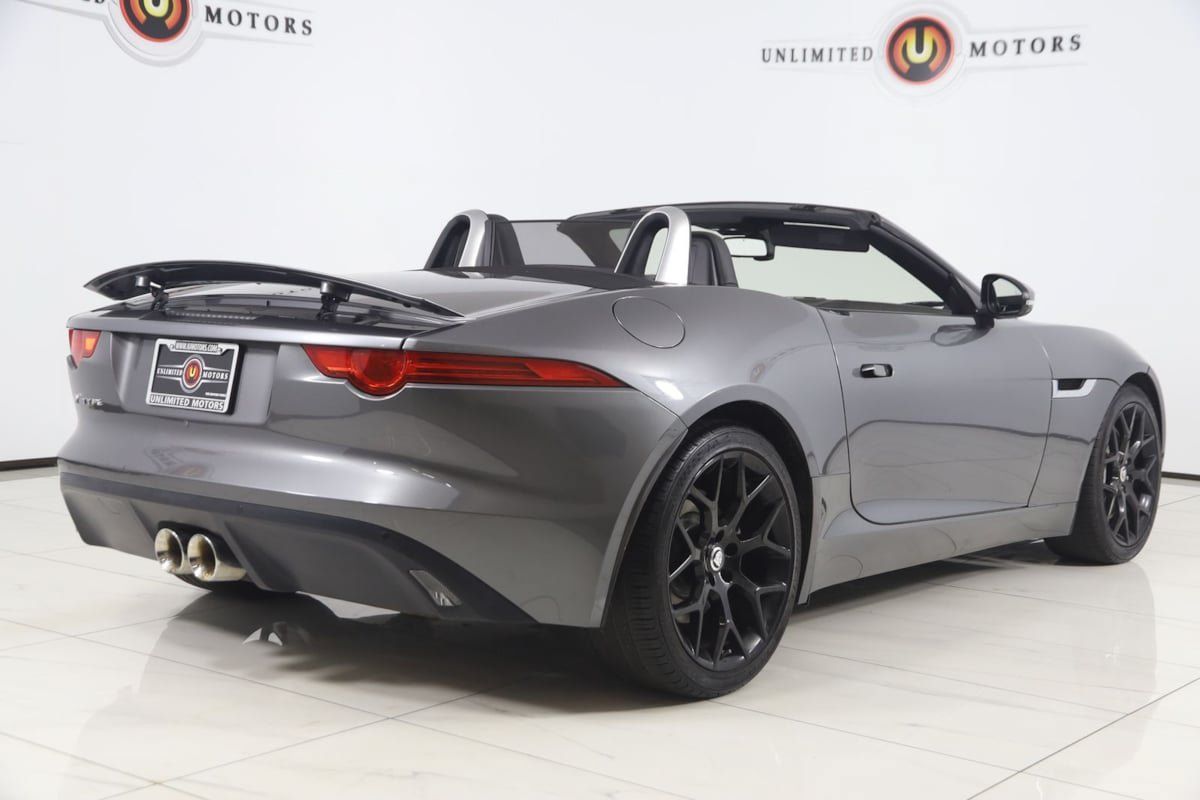 Used 2017 Jaguar F-TYPE Convertible RWD image 3