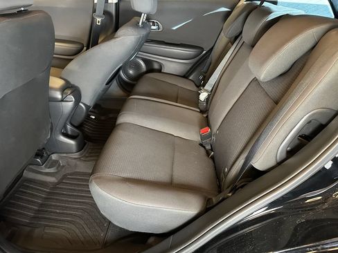 Used 2022 Honda HR-V LX image 21