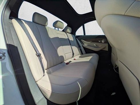 Certified 2022 Mercedes-Benz E 350 Sedan image 20