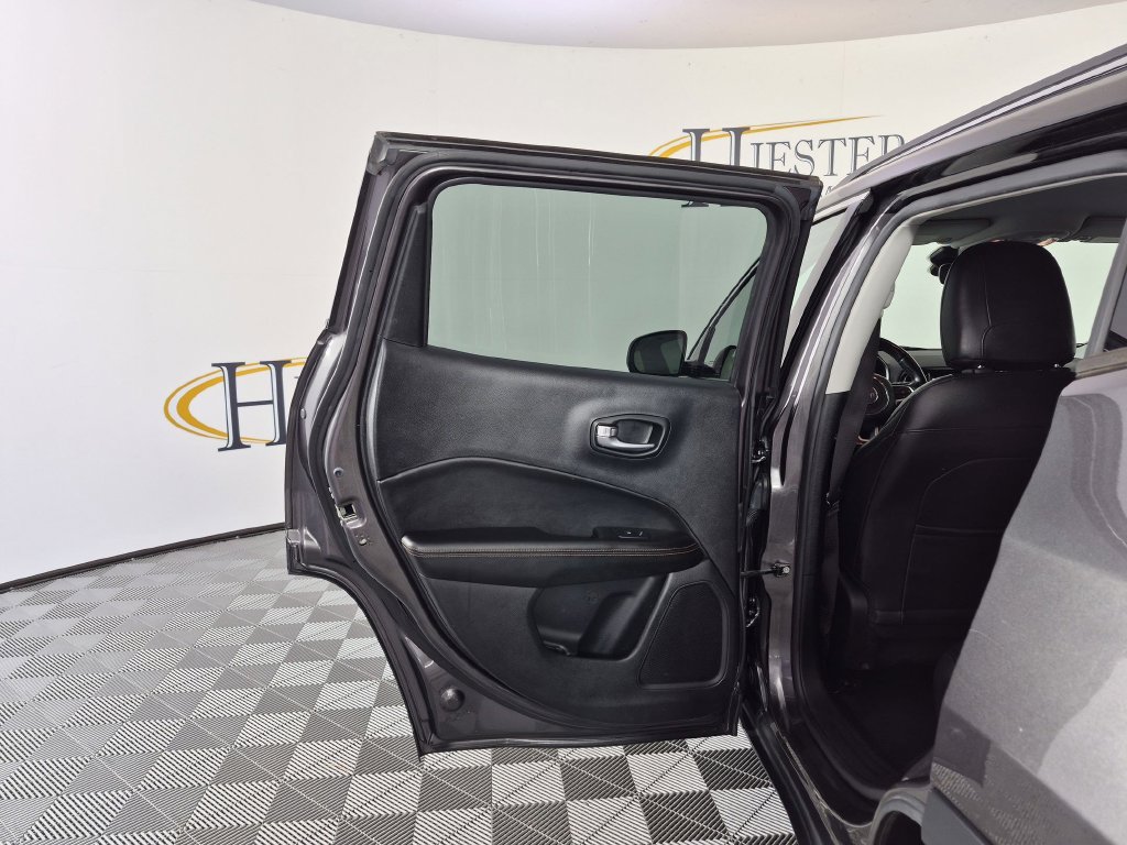 Used 2021 Jeep Compass Limited AWD/4WD image 29