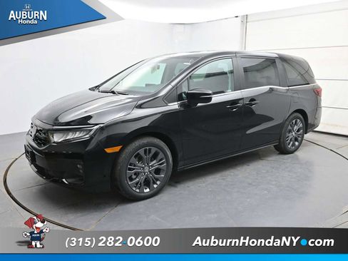 New 2026 Honda Odyssey Touring image 2