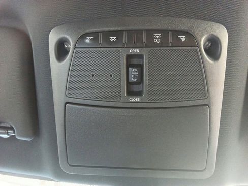 Used 2020 Nissan Maxima SR w/ Sport Mat Group FWD image 30