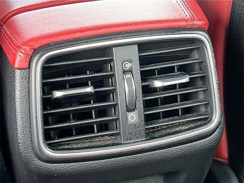 Used 2023 Genesis G70 3.3T w/ Sport Prestige Package image 28