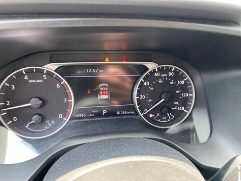 Used 2024 Nissan Rogue S AWD/4WD image 7