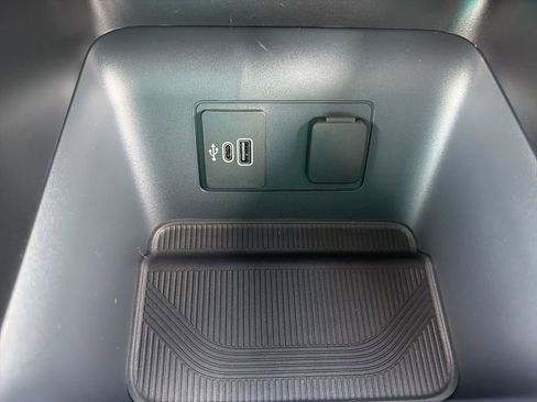New 2026 Ford Explorer Active w/ Active Comfort Package RWD image 21