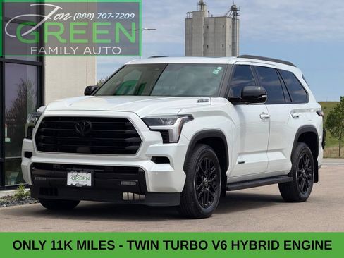 Used 2025 Toyota Sequoia Limited AWD/4WD image 1
