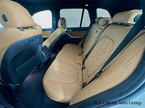 Used 2023 BMW X5 xDrive40i w/ M Sport Package image 26