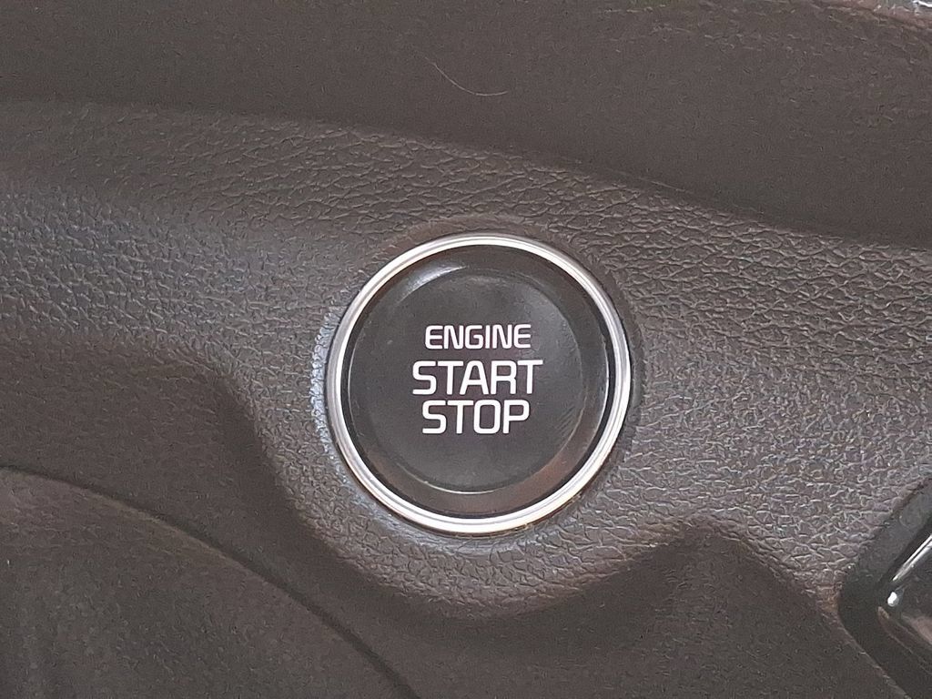 Certified 2022 Kia Forte GT-Line FWD image 23