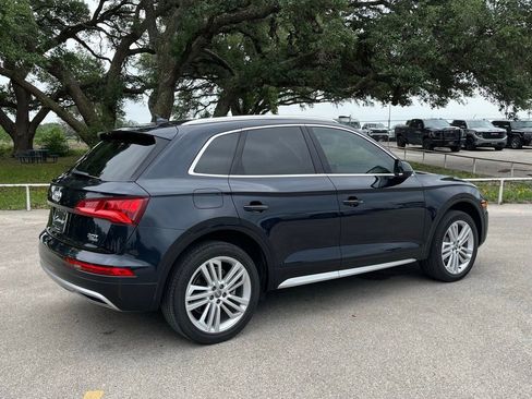 Used 2018 Audi Q5 2.0T Premium Plus w/ Premium Plus Package AWD/4WD image 5