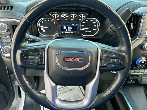 Used 2020 GMC Sierra 1500 SLT w/ SLT Premium Plus Package AWD/4WD image 28