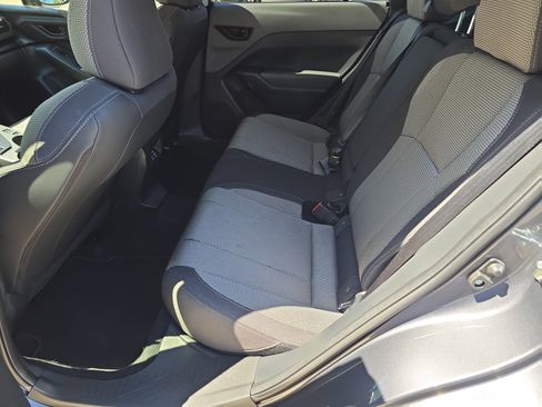 Used 2024 Subaru Crosstrek 2.0i Premium image 15